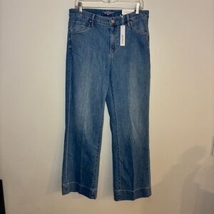 Chico's trouser jean Blue Flare Jeans, size 2 US 12 NEW